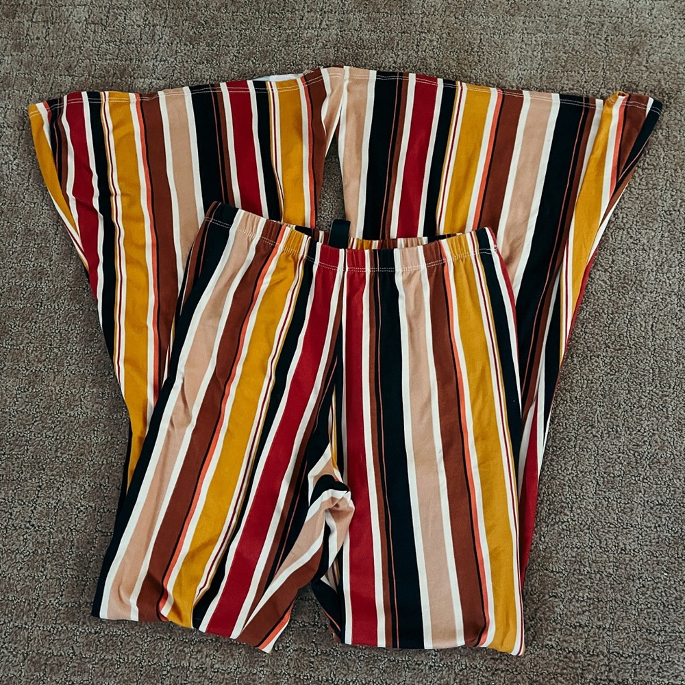 Wide leg pants